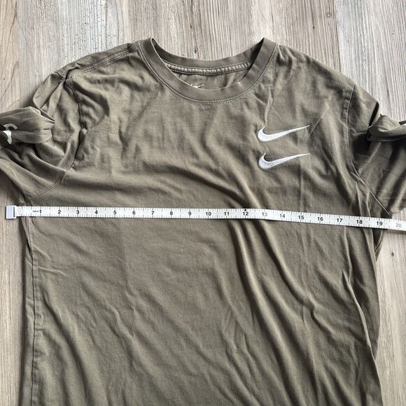 Nike Embroidered Double Snoosh Long Sleeved Green T Shirt Size Medium - Picture 5 of 9